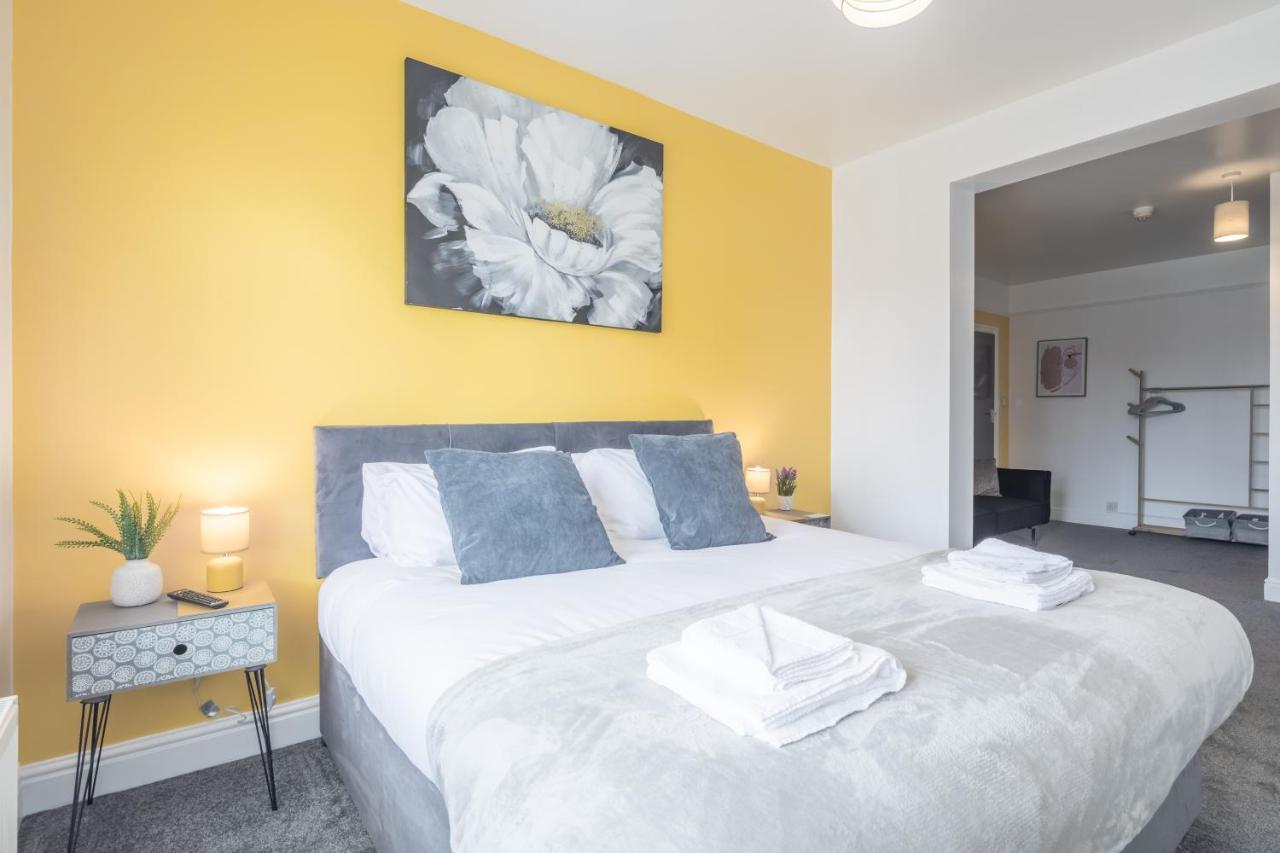 Private Room 5 With Kitchenette By Cb Stays No Minimum Stays CBG Eksteriør billede